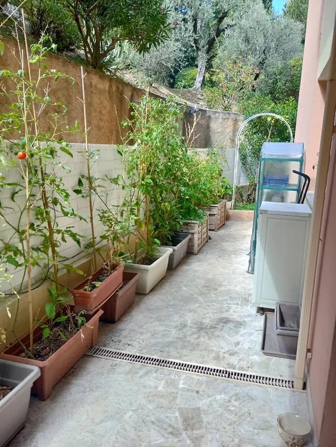 Apartment Residence De Croisset Grasse France